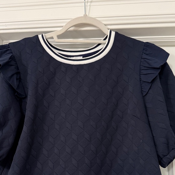 Voy Navy and White Blouse with Ruffle Sleeves - Picture 4 of 5